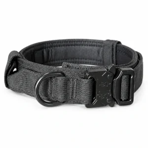 svart-taktisk-hundehalsband-med-handtak-polstret